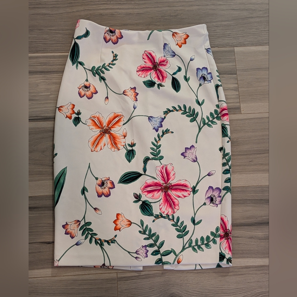 Express Multicolor Floral Pencil Skirt